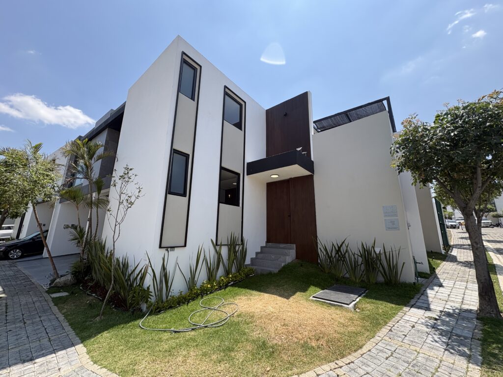 Casa en venta en Lomas de Angelópolis III